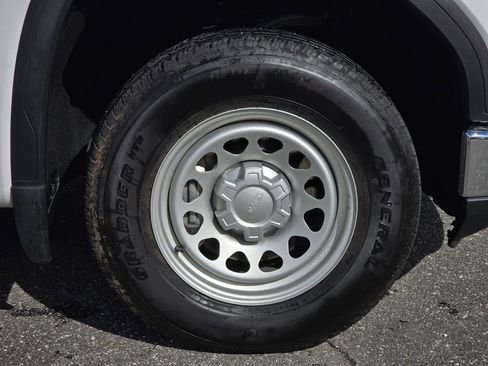 Certified 2024 GMC Sierra 1500 Pro w/ Pro Value Package image 20