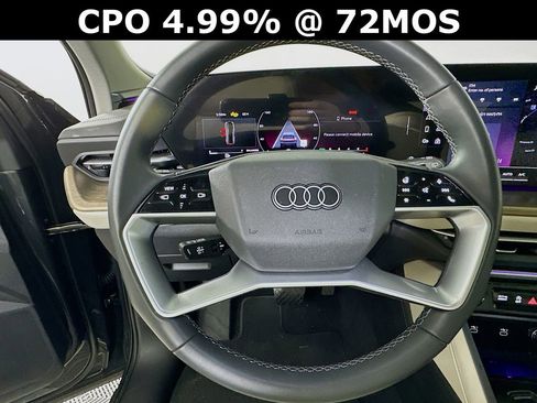Used 2025 Audi Q5 Premium w/ Convenience Package AWD/4WD image 18