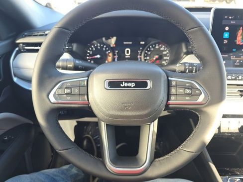 New 2026 Jeep Compass Limited image 18