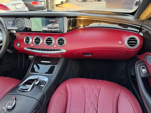 Used 2017 Mercedes-Benz S 550 Cabriolet image 32