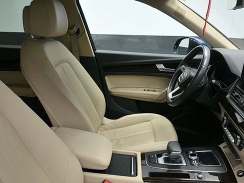 Used 2020 Audi Q5 Prestige w/ Prestige Package AWD/4WD image 14