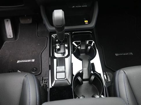 New 2026 Subaru Forester Touring AWD/4WD image 13