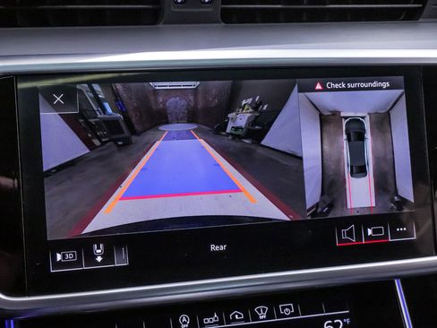 Used 2020 Audi S6 Prestige w/ Prestige Package image 24