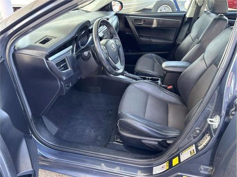 Used 2015 Toyota Corolla S image 12