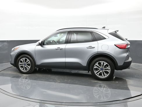 Used 2022 Ford Escape SEL image 5