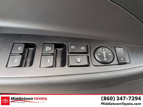 Used 2020 Hyundai Tucson SE AWD/4WD image 12