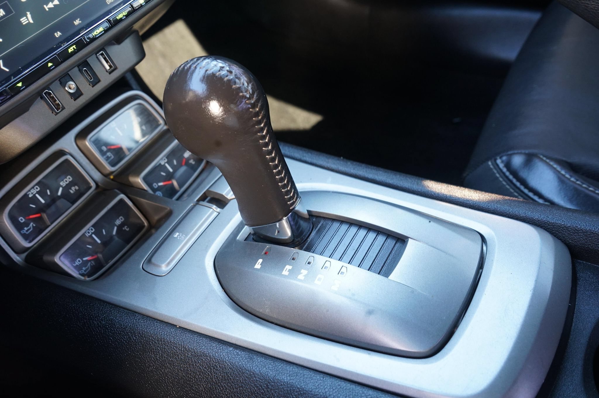 Used 2014 Chevrolet Camaro SS RWD image 19