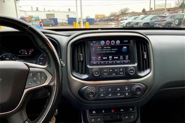 Used 2017 Chevrolet Colorado Z71 AWD/4WD image 5