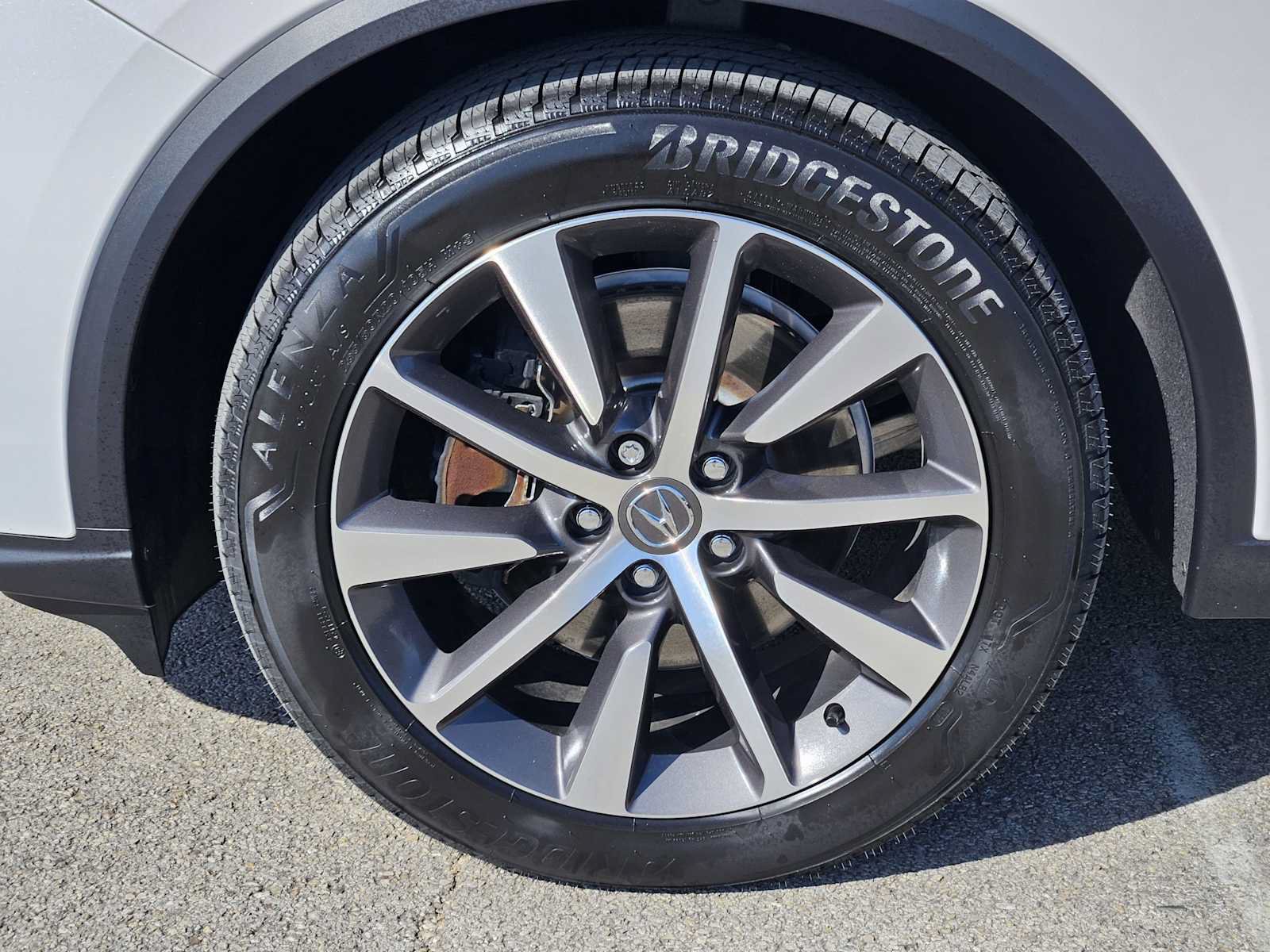 Used 2025 Acura MDX w/ Technology Package FWD image 9