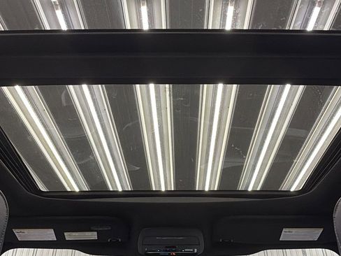 Used 2025 Ford F150 Lariat image 33