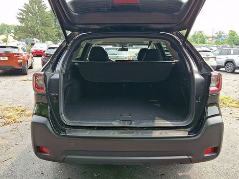 Used 2024 Subaru Outback Premium AWD/4WD image 44