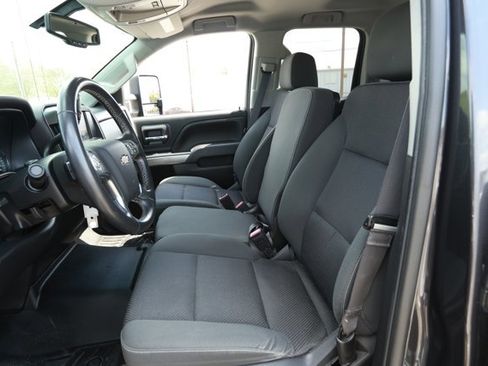 Used 2016 Chevrolet Silverado 2500 LT w/ LT Convenience Package image 27