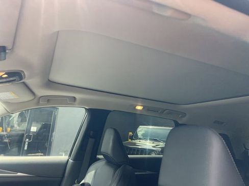 Used 2023 INFINITI QX60 Luxe AWD/4WD image 6