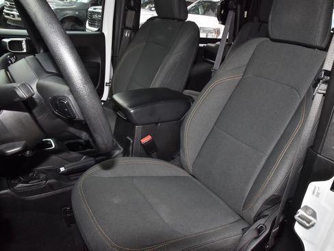 Used 2024 Jeep Wrangler Sport AWD/4WD image 15