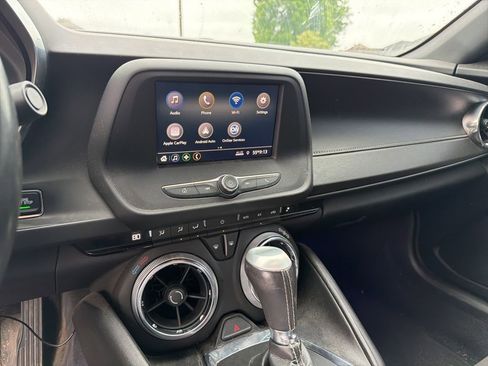 Used 2020 Chevrolet Camaro LT w/ RS Package RWD image 11