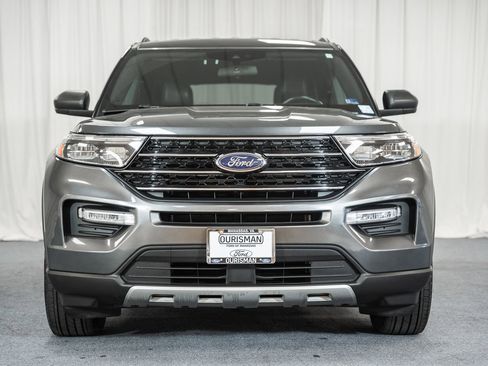 Certified 2020 Ford Explorer XLT w/ Equipment Group 202A image 2