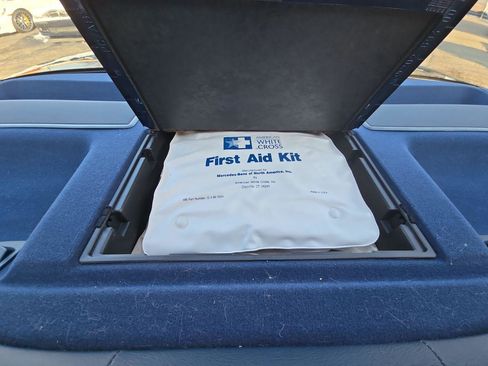 Used 1998 Mercedes-Benz C 230 image 28