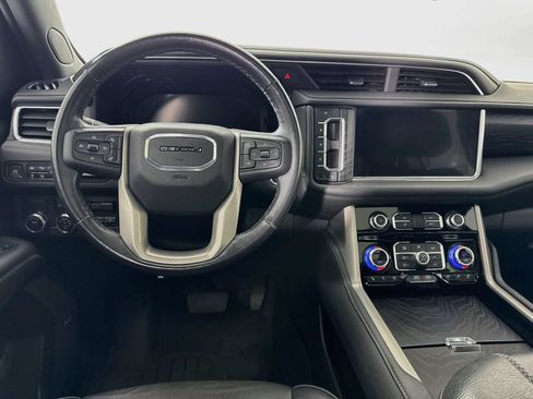 Used 2022 GMC Yukon Denali w/ Denali Premium Package RWD image 25