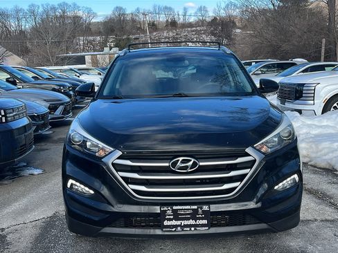 Used 2018 Hyundai Tucson SEL image 2