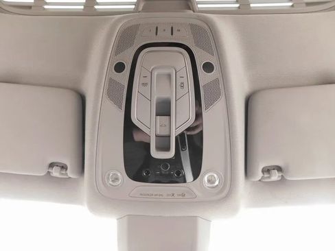 Used 2017 Audi A4 2.0T Ultra Premium w/ Convenience Package image 36