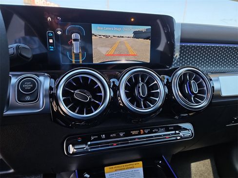 New 2025 Mercedes-Benz GLB 250 image 24