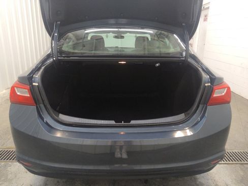 Used 2020 Chevrolet Malibu LS w/ LPO, Convenience Package 1 FWD image 29
