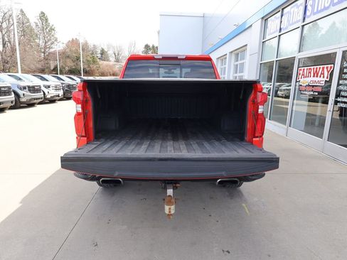 Used 2020 Chevrolet Silverado 1500 LT Trail Boss image 32