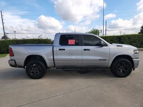 Used 2025 RAM 1500 Lone Star AWD/4WD image 4