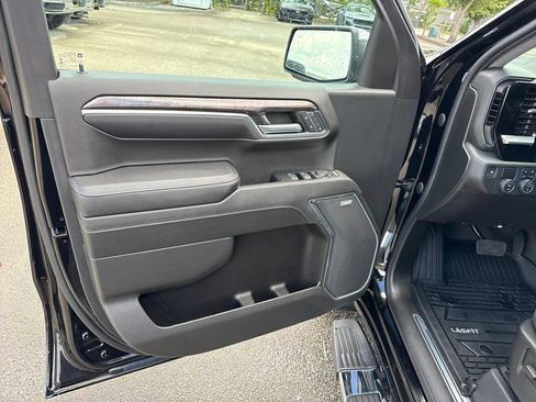 Used 2023 Chevrolet Silverado 1500 LTZ RWD image 14