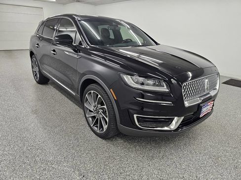 Used 2019 Lincoln Nautilus Reserve w/ Ultimate Package AWD/4WD image 3