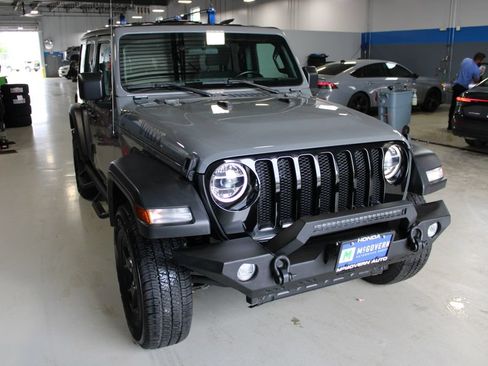 Used 2022 Jeep Wrangler Unlimited Sport AWD/4WD image 4