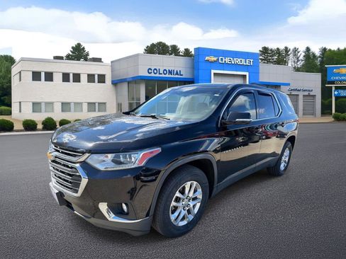Used 2019 Chevrolet Traverse LT image 1