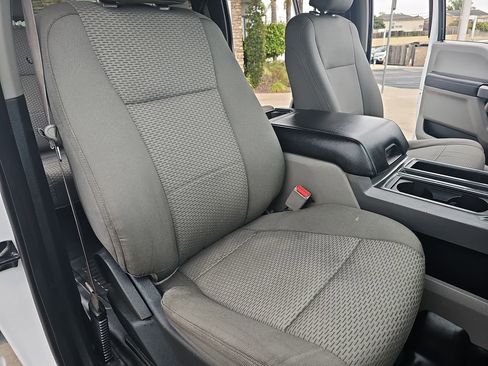 Used 2016 Ford F150 XLT w/ Trailer Tow Package image 11