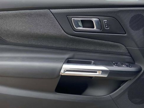 New 2025 Ford Mustang Coupe image 7