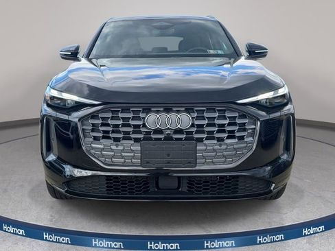 Used 2025 Audi Q5 Premium w/ Convenience Package AWD/4WD image 3