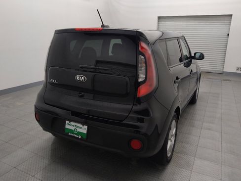 Used 2019 Kia Soul image 7