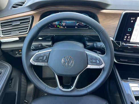 New 2026 Volkswagen Atlas SE AWD/4WD image 14