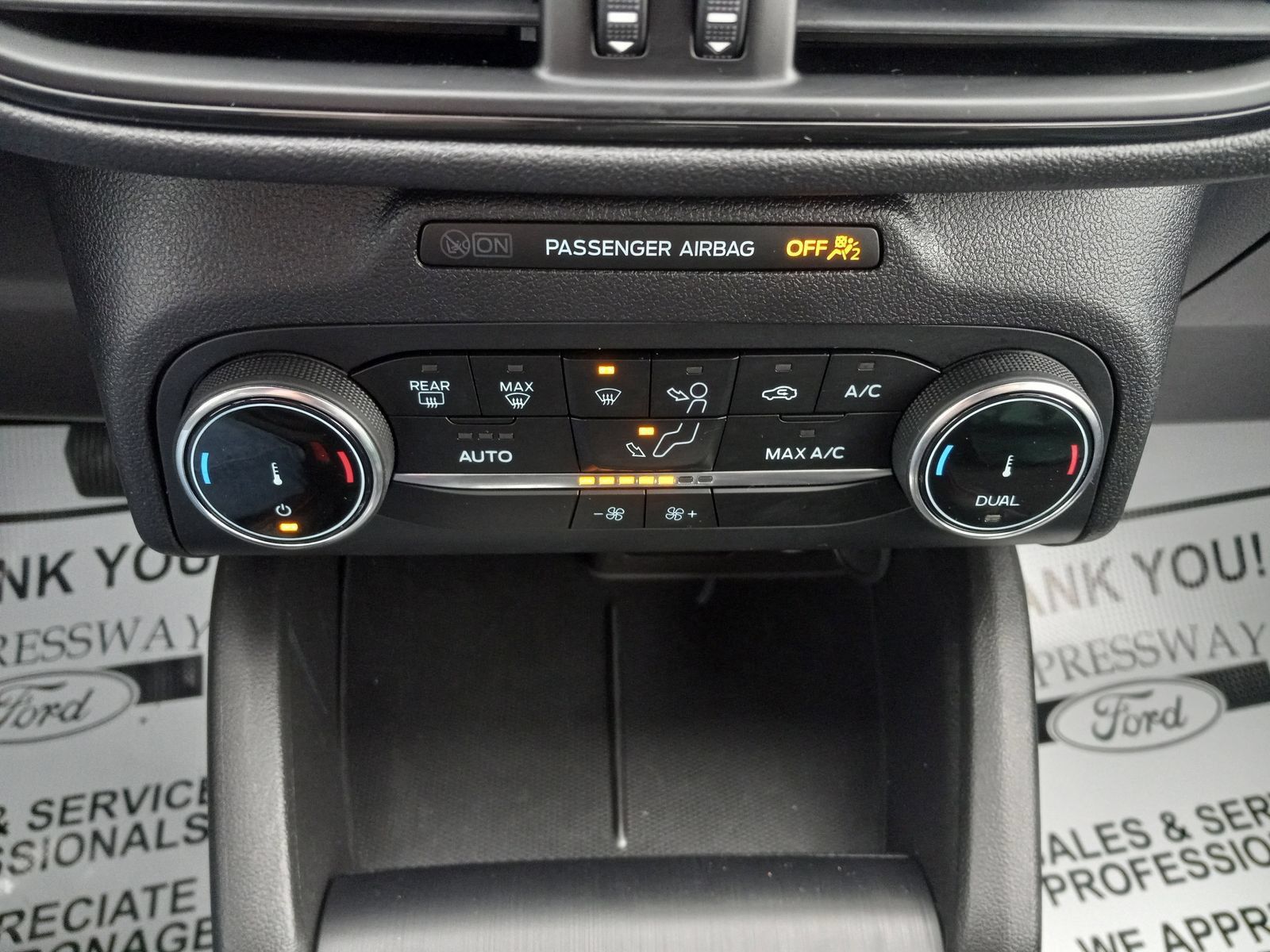 Used 2025 Ford Escape ST-Line FWD image 22