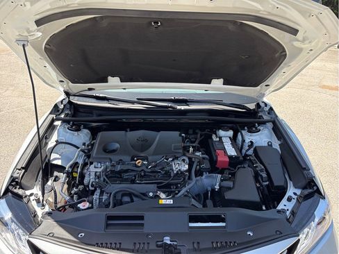 Used 2023 Toyota Camry XLE FWD image 44