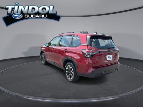 Certified 2025 Subaru Forester AWD/4WD image 6