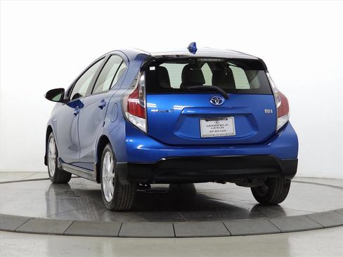 Used 2017 Toyota Prius C Four image 5