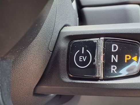 Used 2024 Kia EV9 Light RWD image 14