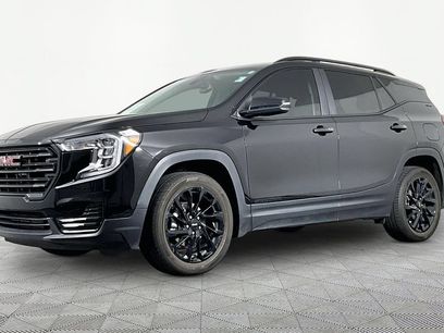 Used 2024 GMC Terrain SLE w/ Driver Convenience Package