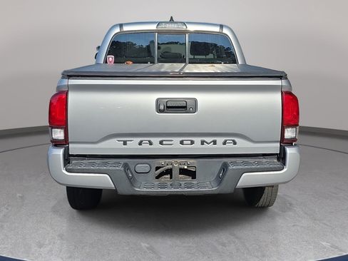 Used 2019 Toyota Tacoma SR w/ SR Convenience Package RWD image 2