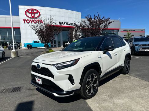 Certified 2022 Toyota RAV4 XSE AWD/4WD image 1