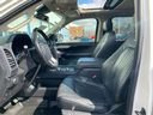 Used 2019 Ford Expedition Platinum image 8
