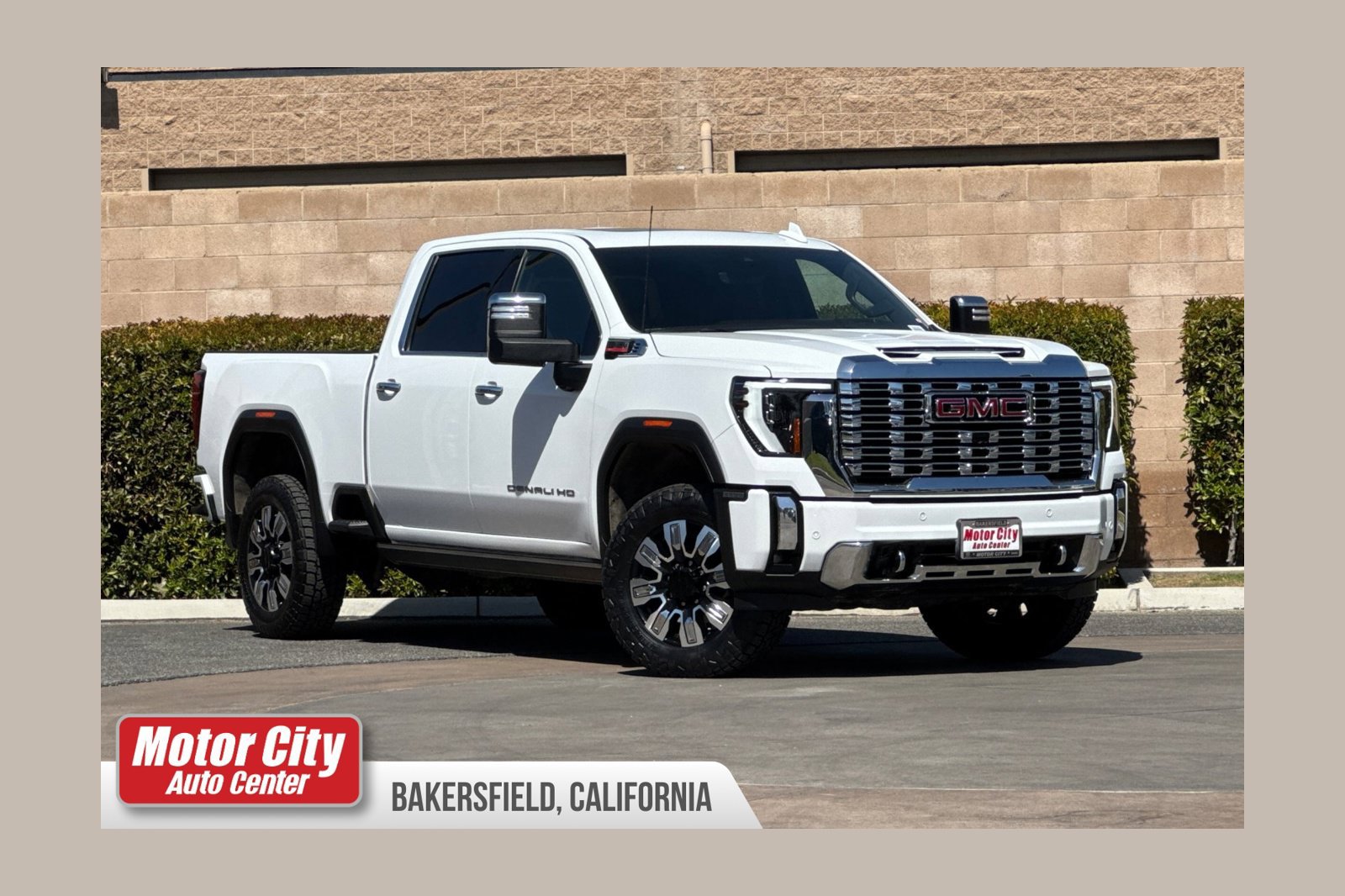 Used 2024 GMC Sierra 2500 Denali w/ Denali Reserve Package AWD/4WD 360° Tour