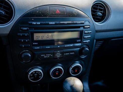 Used 2012 MAZDA MX-5 Miata Sport image 26