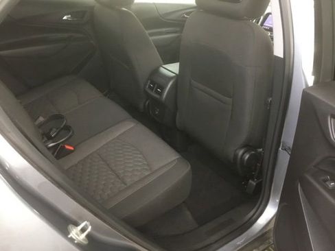 Used 2019 Chevrolet Equinox LT image 17