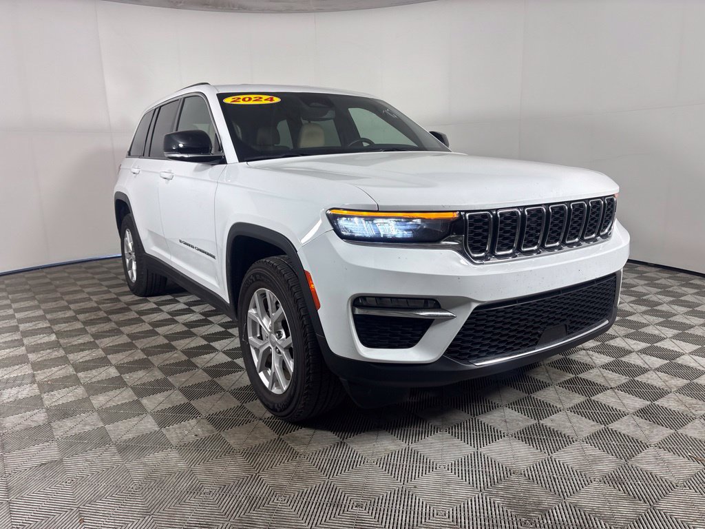 Used 2024 Jeep Grand Cherokee Limited RWD image 1